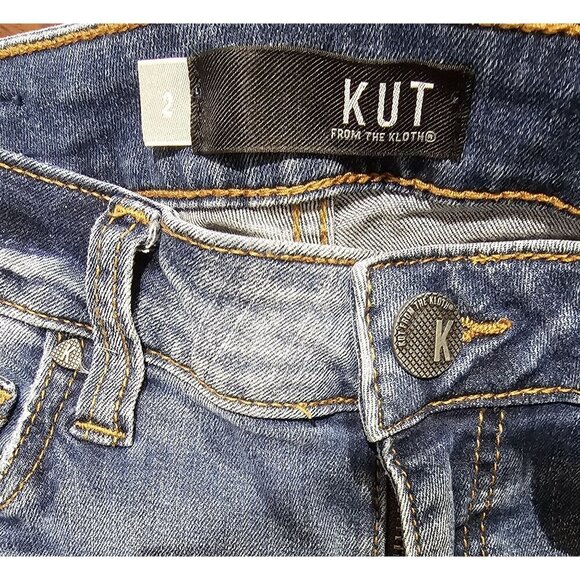 Kut From The Kloth Woman's Sz 2 (28x25 Measured ) Connie Distressed Ankle Jeans - Picture 4 of 9